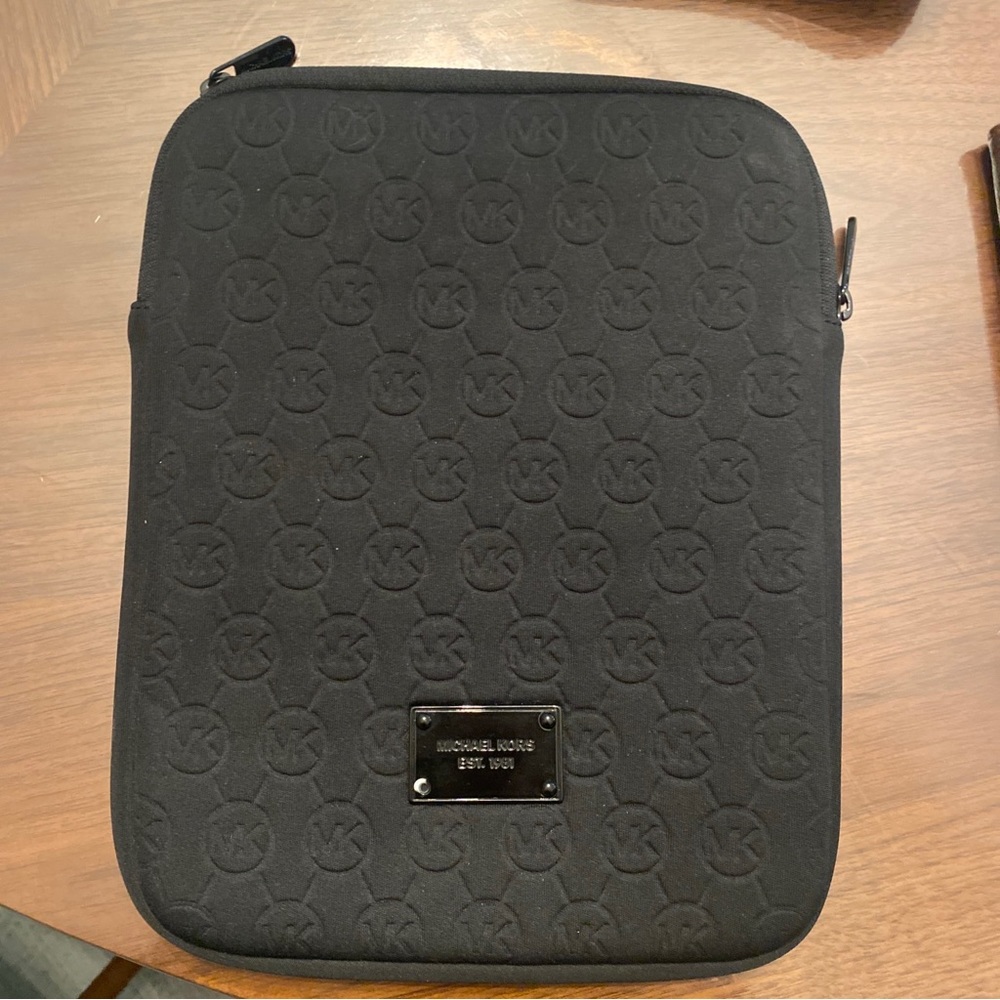 Michael Kors monogram black ipad/tablet case